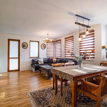 Roman Thermae 2Bdrm Sunny Apartment Varna Exteriör bild