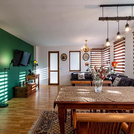 Roman Thermae 2Bdrm Sunny Apartment Varna Exteriör bild