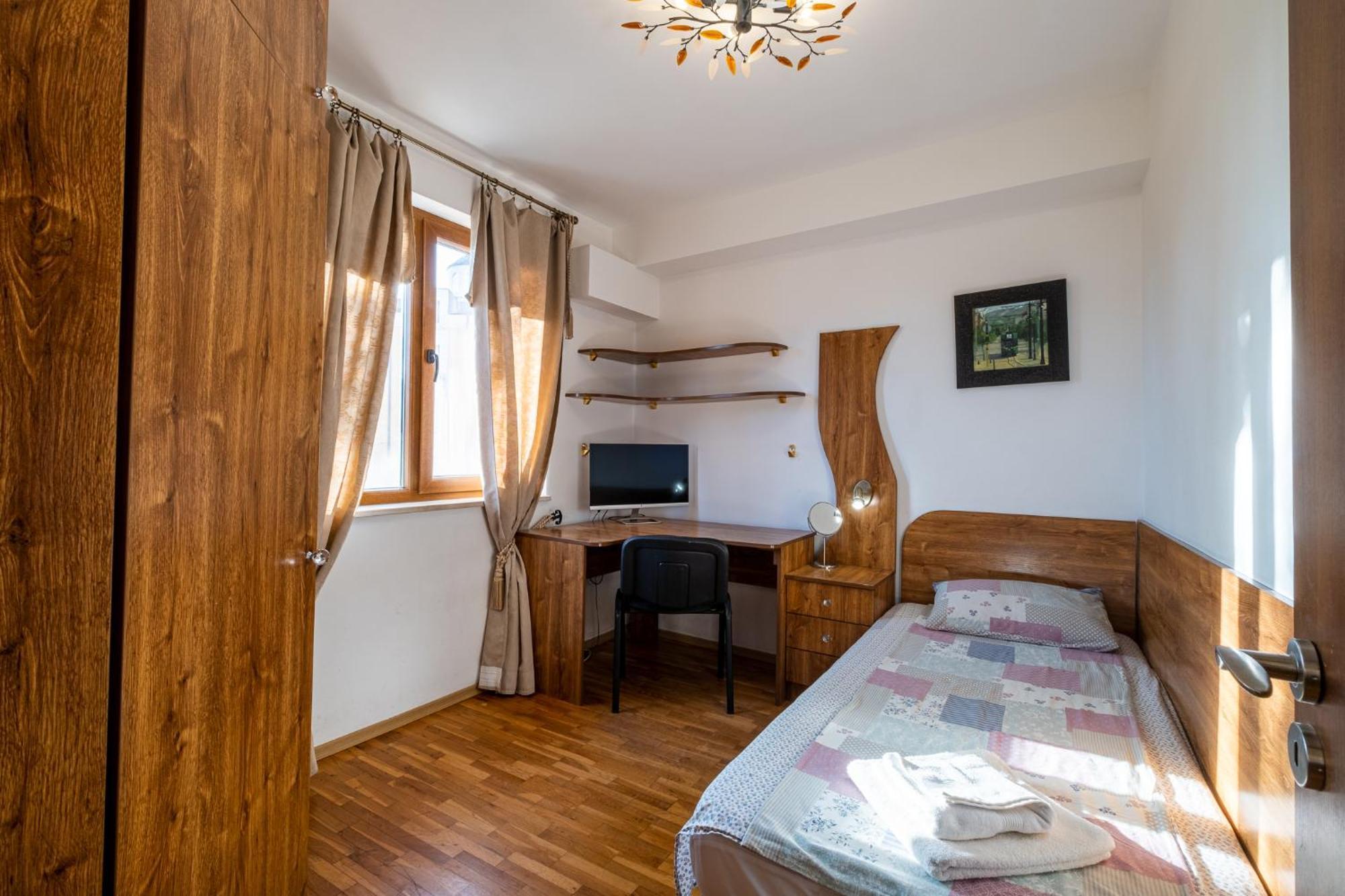 Roman Thermae 2Bdrm Sunny Apartment Varna Exteriör bild