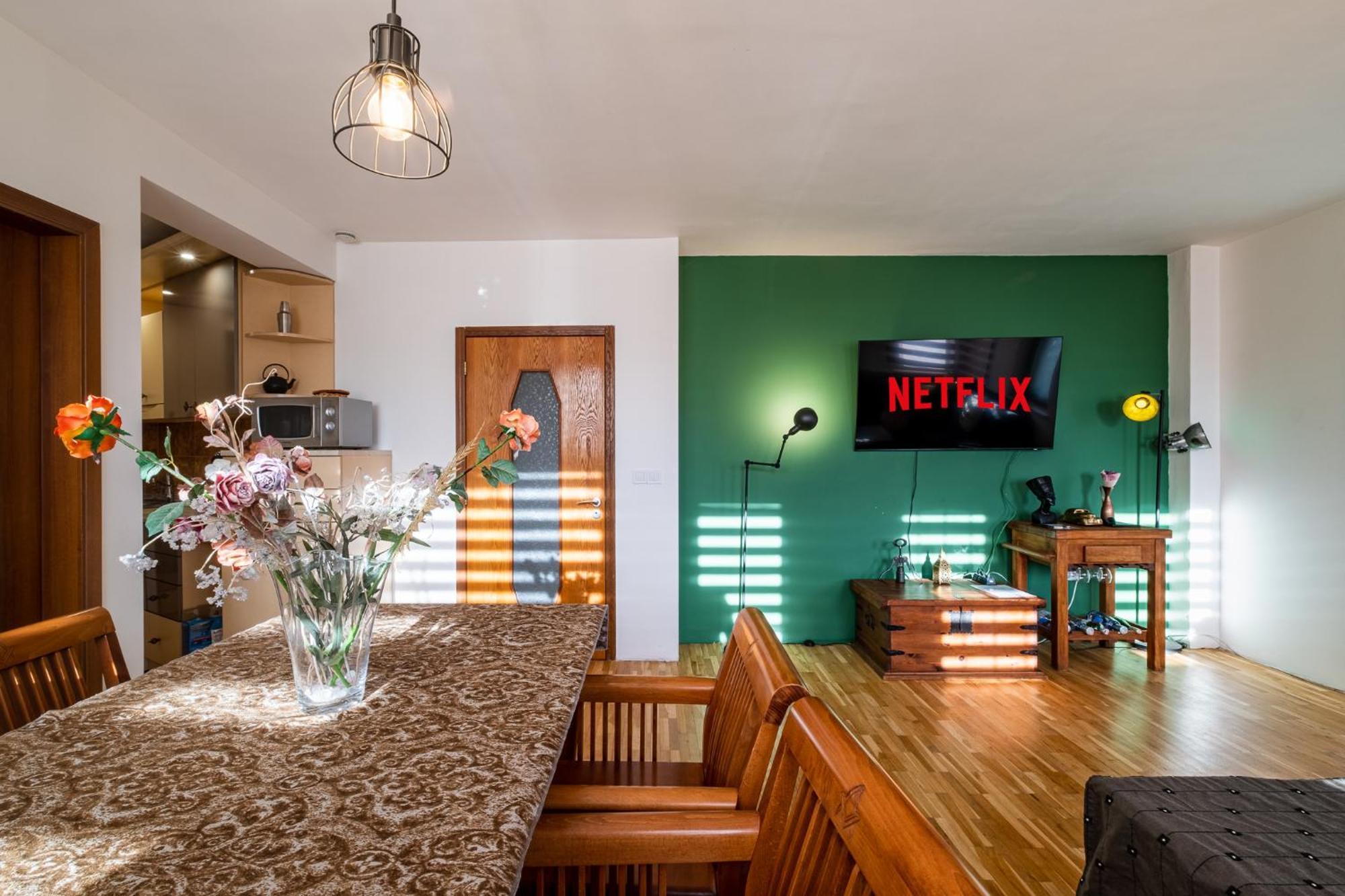 Roman Thermae 2Bdrm Sunny Apartment Varna Exteriör bild