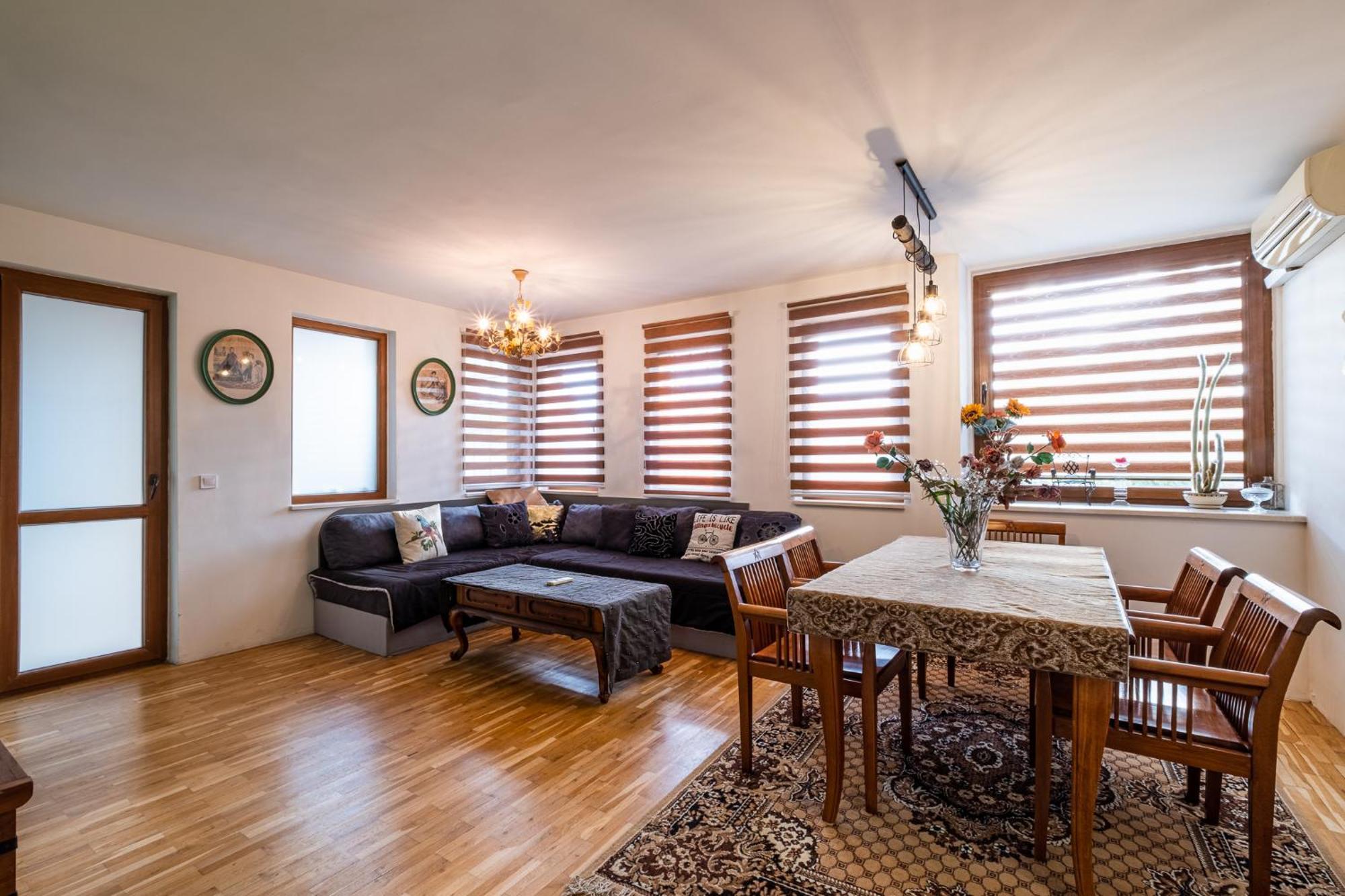 Roman Thermae 2Bdrm Sunny Apartment Varna Exteriör bild